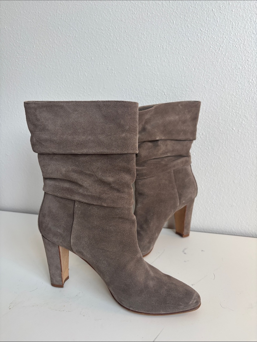 Manolo Blahnik Calasso suede slouchy mid booties softly draped shaft heels EU 39